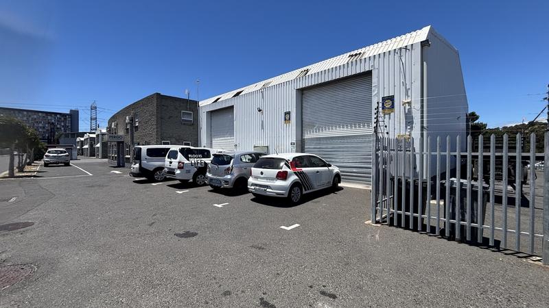 To Let commercial Property for Rent in Maitland Western Cape